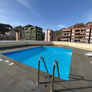 Sovhispan Sc Tenerife Piscina , Santa Cruz de Tenerife España